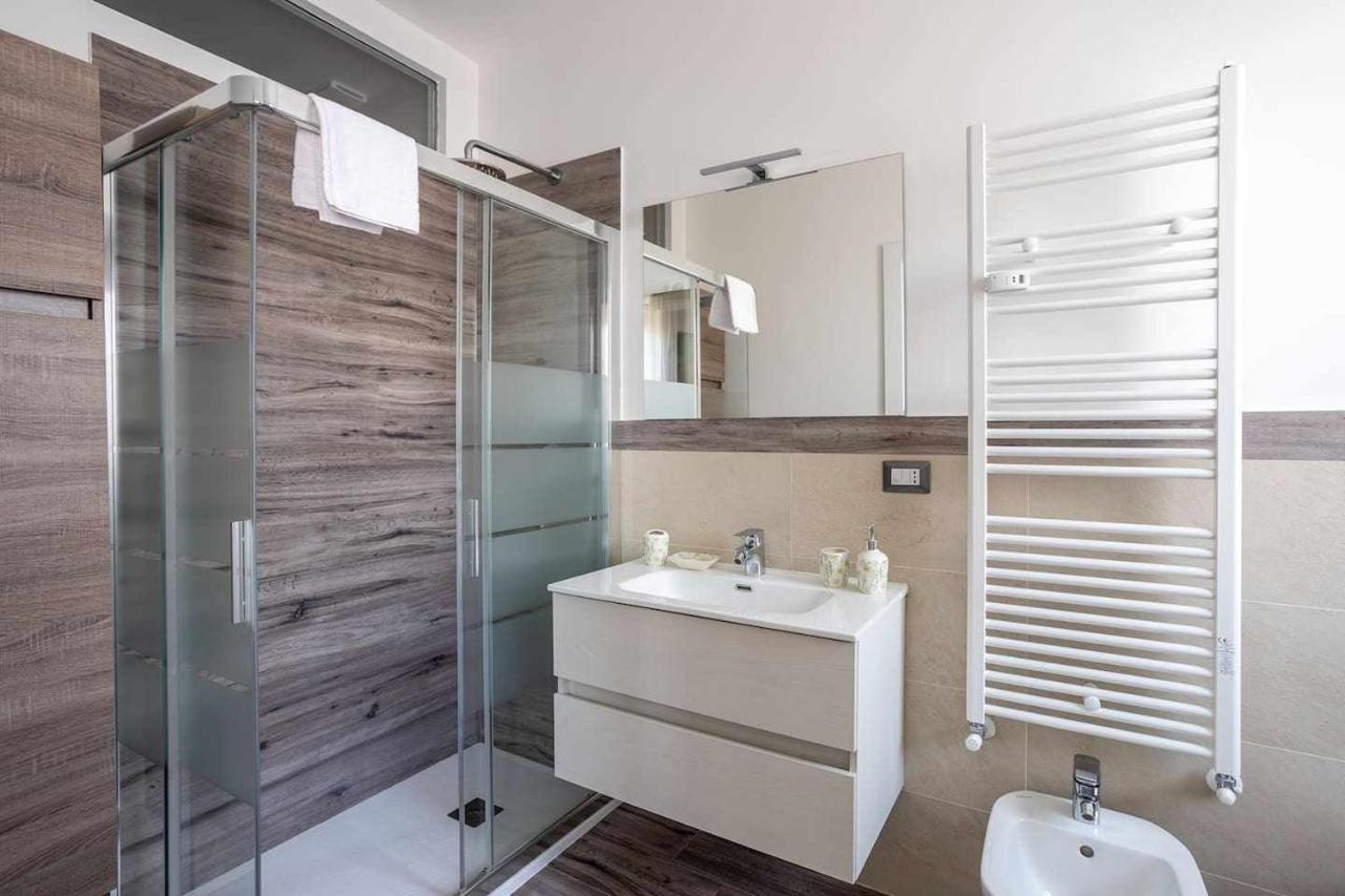 Milano City Apartments - Parking And Comfort - Spacious Apt Up To 8 Pax Экстерьер фото