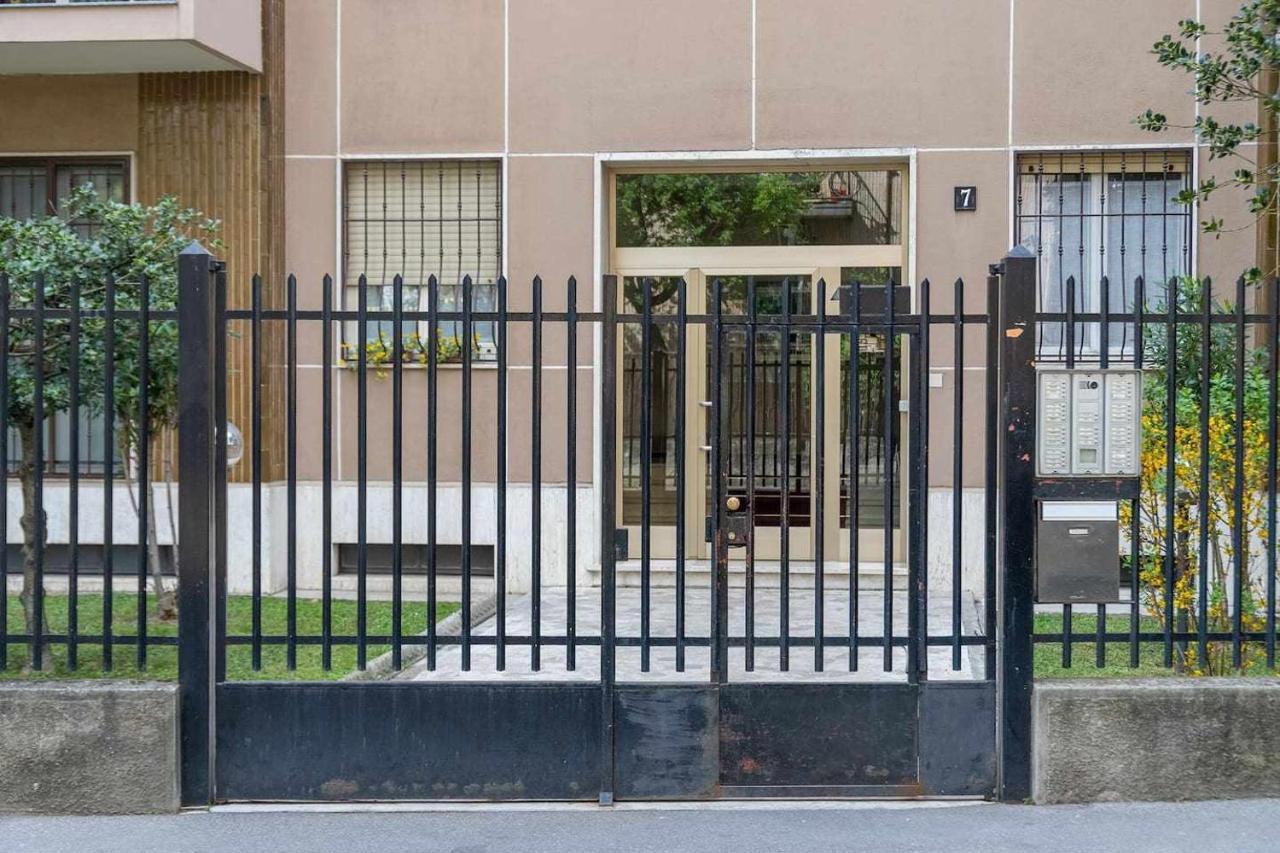 Milano City Apartments - Parking And Comfort - Spacious Apt Up To 8 Pax Экстерьер фото